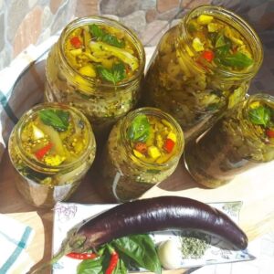 Vasetto di Melenzane Sott'olio Artigianali