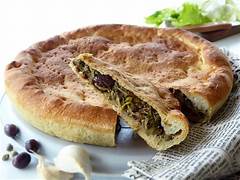 Pizza ripiena di Scarola